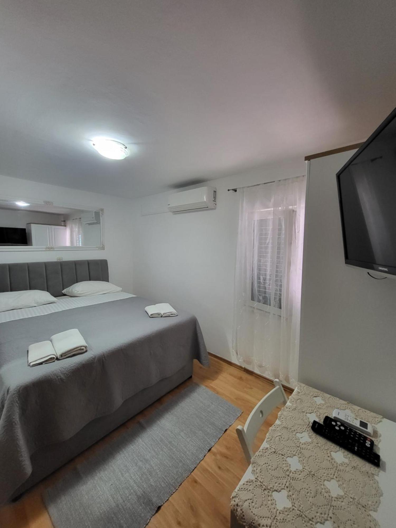 Guest Accomodation Zura スクラーディン エクステリア 写真